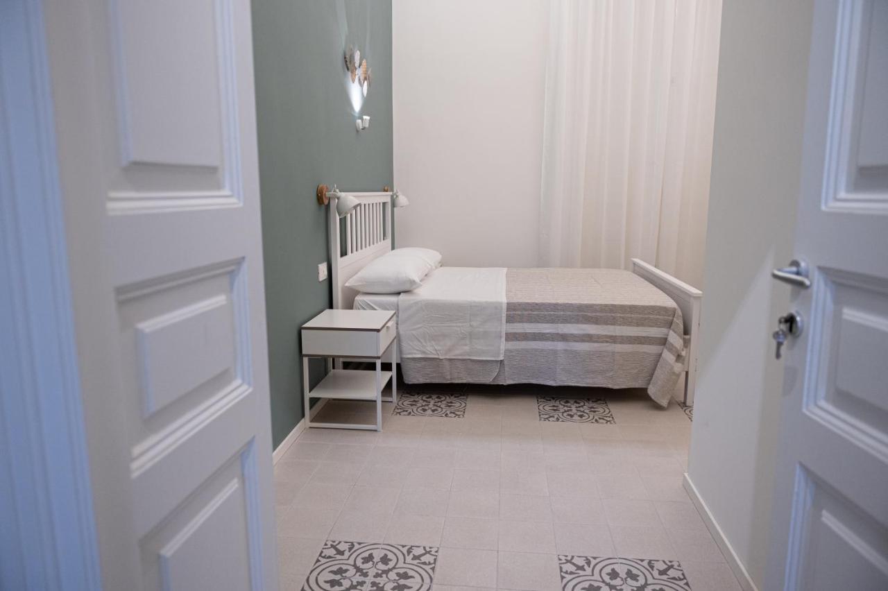 Bed and Breakfast Ursino'S Luxury Катанія Екстер'єр фото