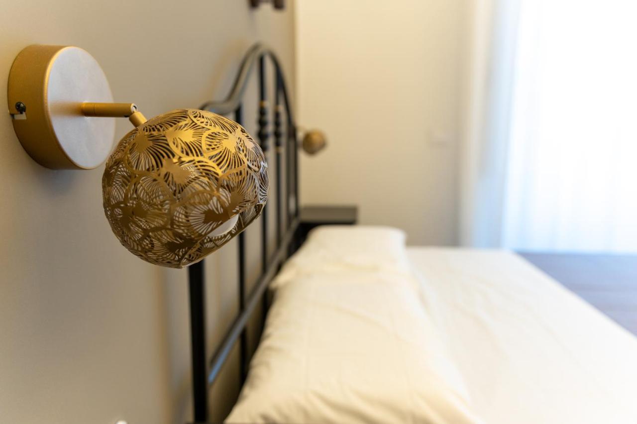 Bed and Breakfast Ursino'S Luxury Катанія Екстер'єр фото